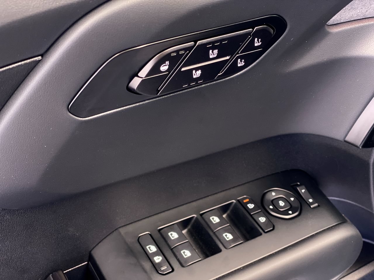 New 2027 Kia Telluride SX X-Pro AWD/4WD image 18
