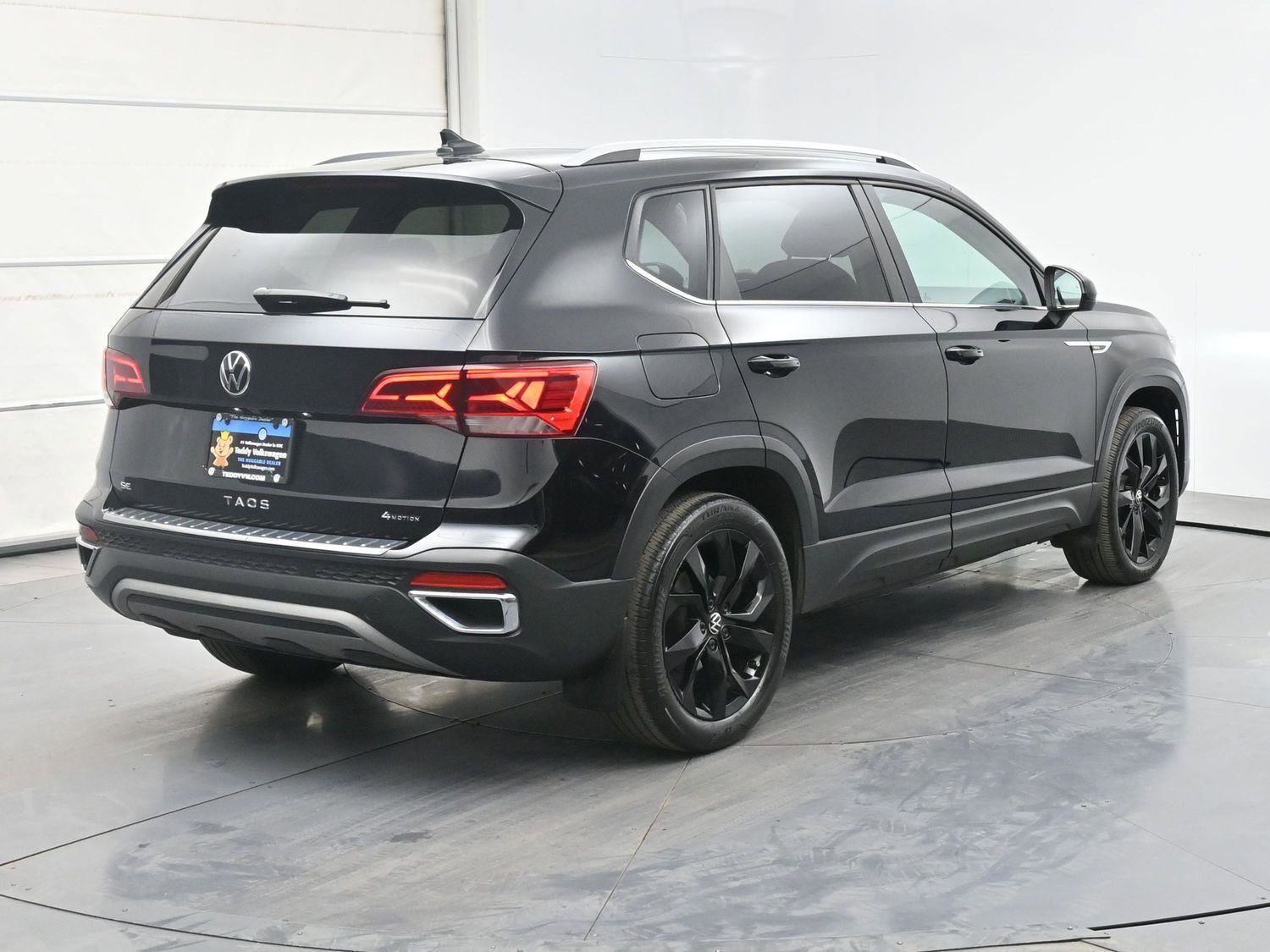 Used 2023 Volkswagen Taos SE image 23