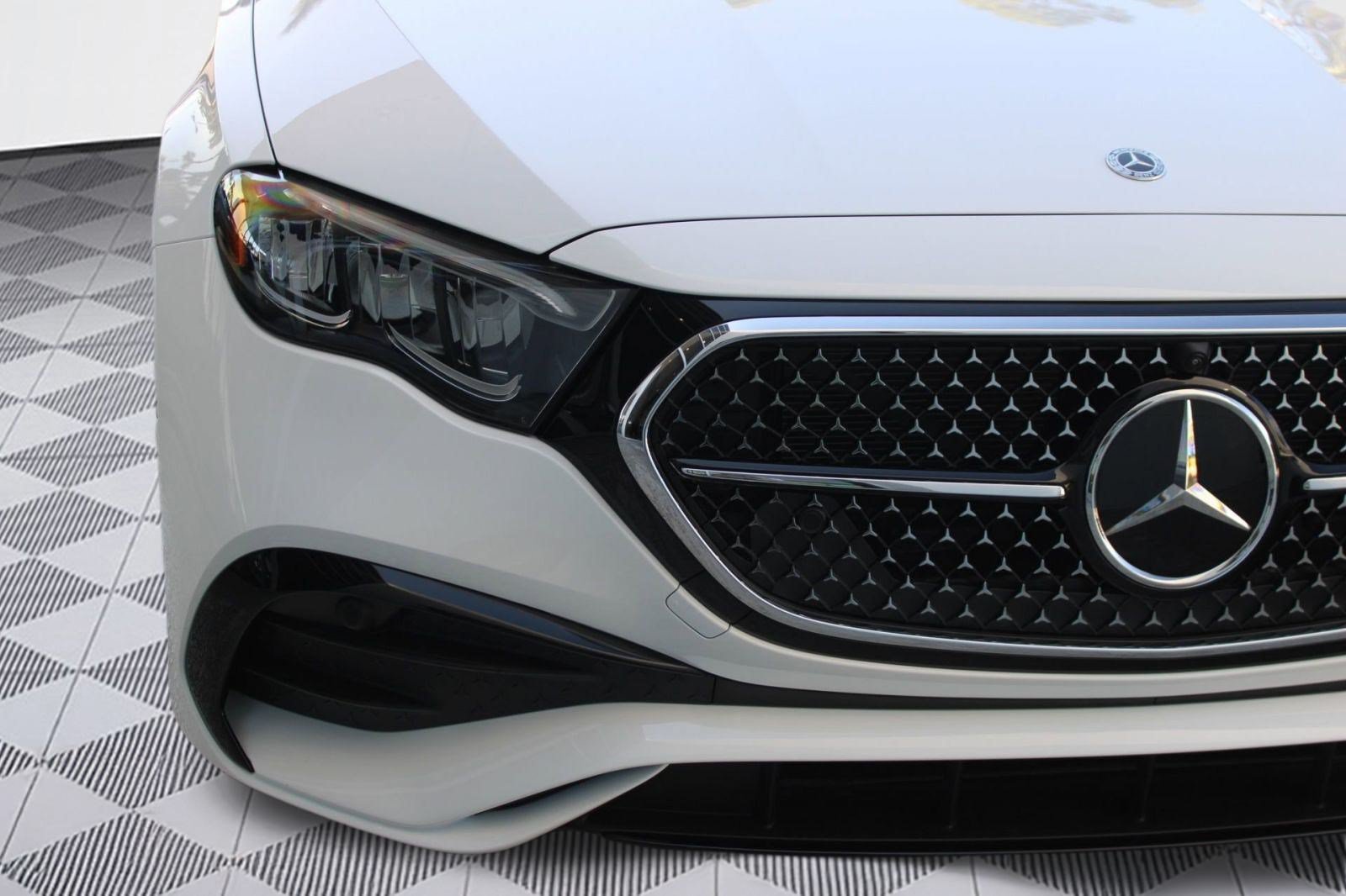 New 2026 Mercedes-Benz E 350 4MATIC Sedan image 11