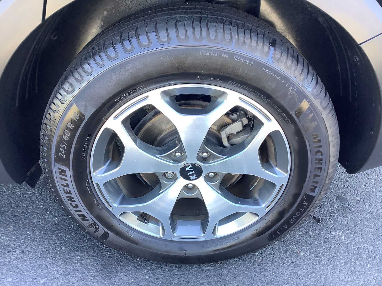 Used 2021 Kia Telluride EX AWD/4WD image 7