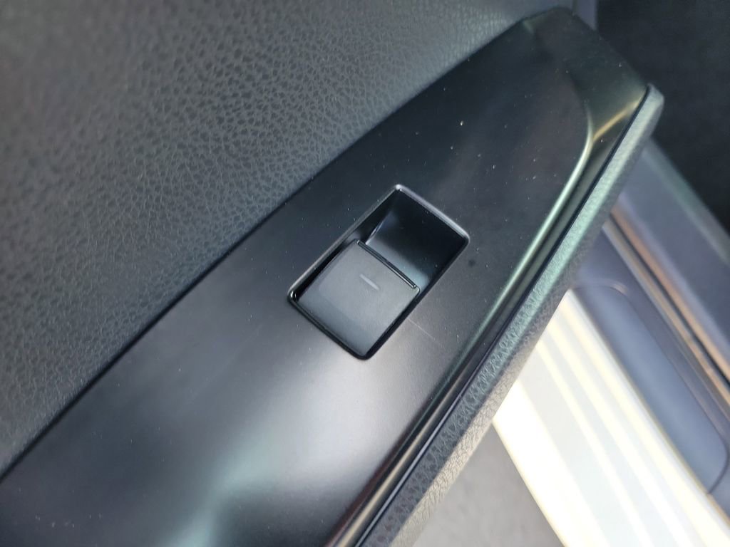 Used 2025 Toyota Camry XSE image 16