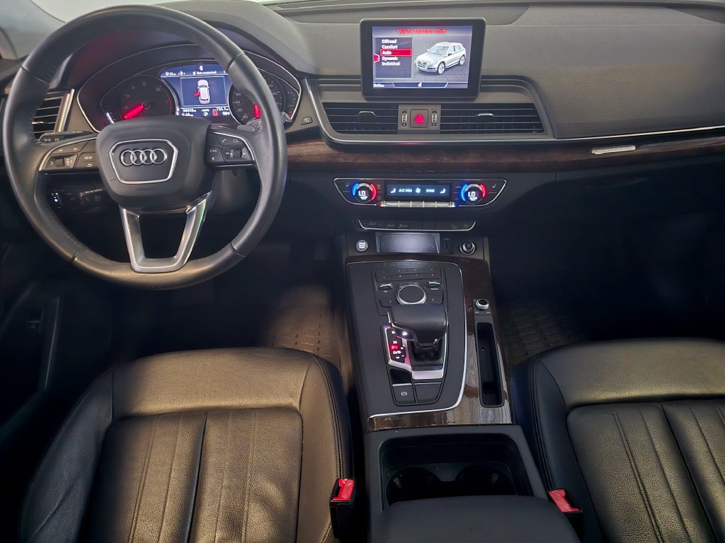 Used 2019 Audi Q5 2.0T Premium AWD/4WD image 25