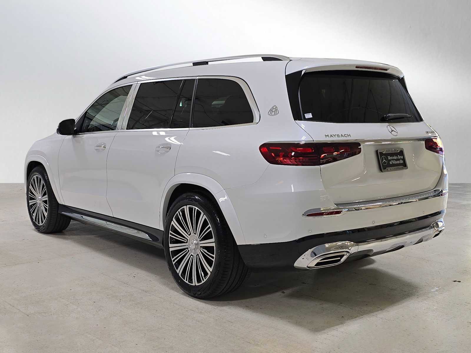 New 2026 Mercedes-Benz Maybach GLS 600 4MATIC image 5