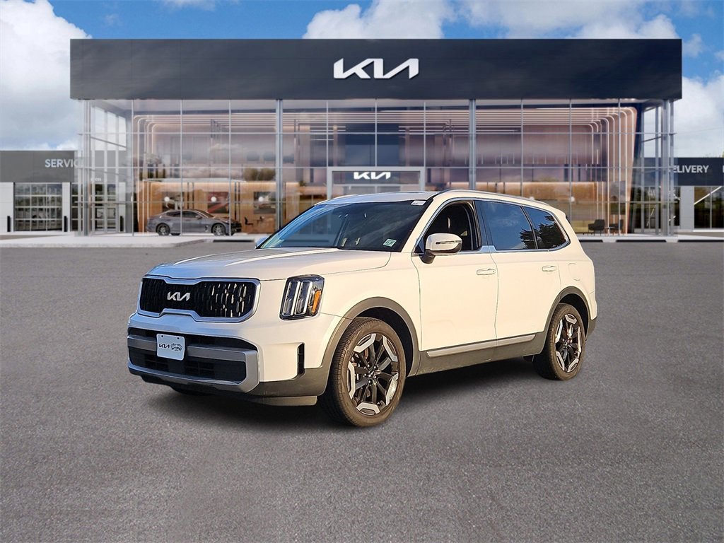 Used 2023 Kia Telluride EX
