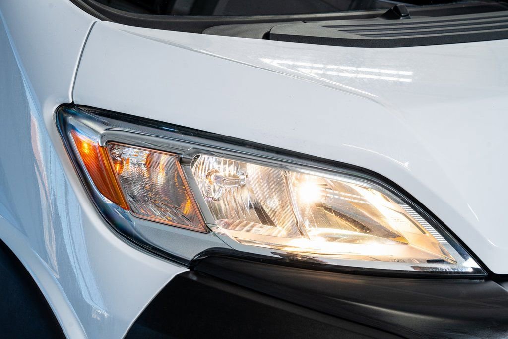 Used 2023 RAM ProMaster 2500 image 19