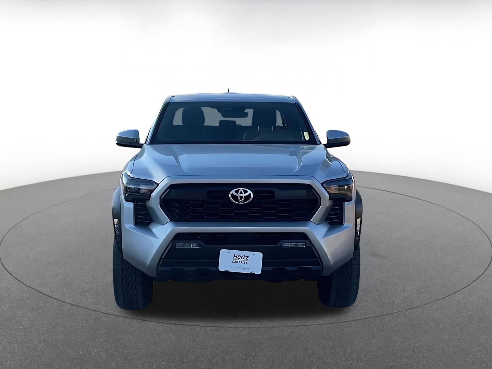 Used 2025 Toyota Tacoma TRD Off-Road image 3