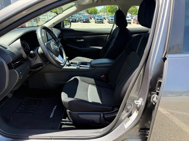 Certified 2020 Nissan Sentra SV FWD image 17