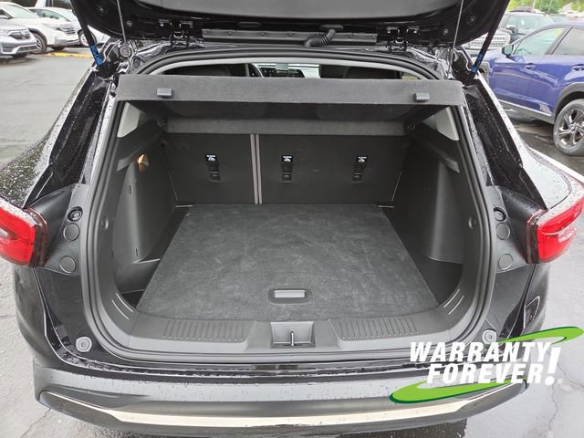 Used 2026 Chevrolet Trax ACTIV FWD image 17