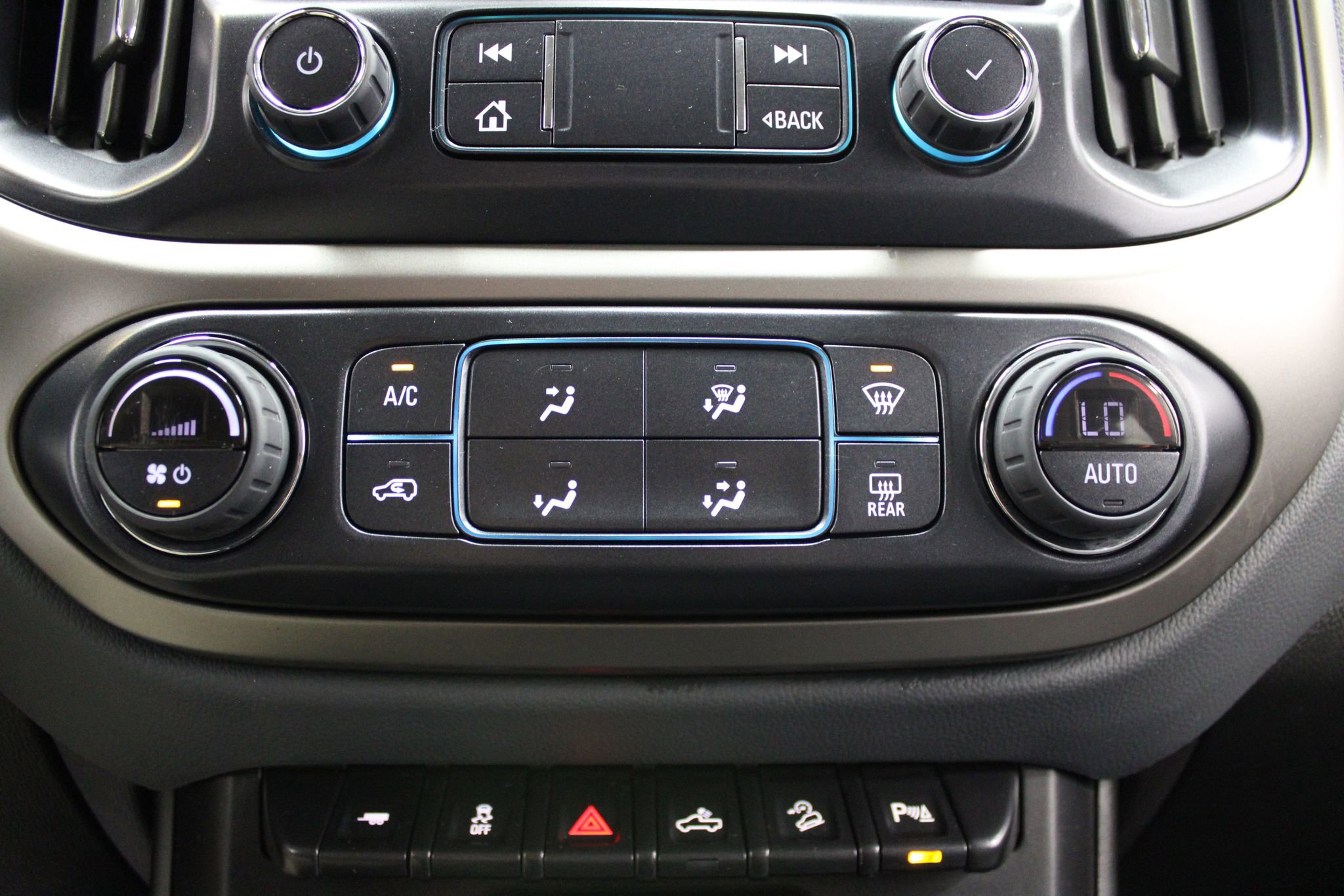 Used 2022 Chevrolet Colorado Z71 image 39