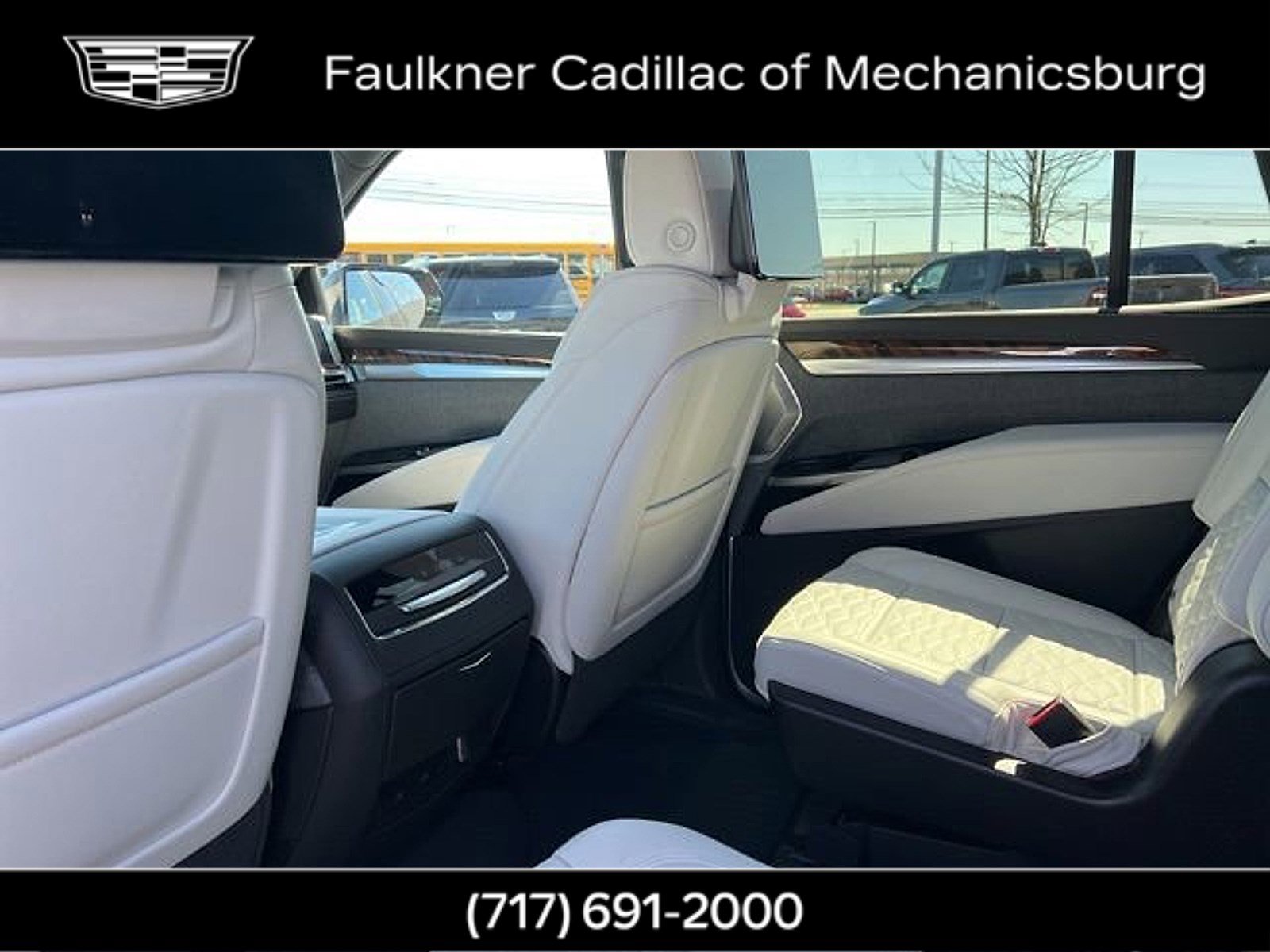 Used 2026 Cadillac Escalade Platinum Sport w/ LPO, ONYX Package image 19