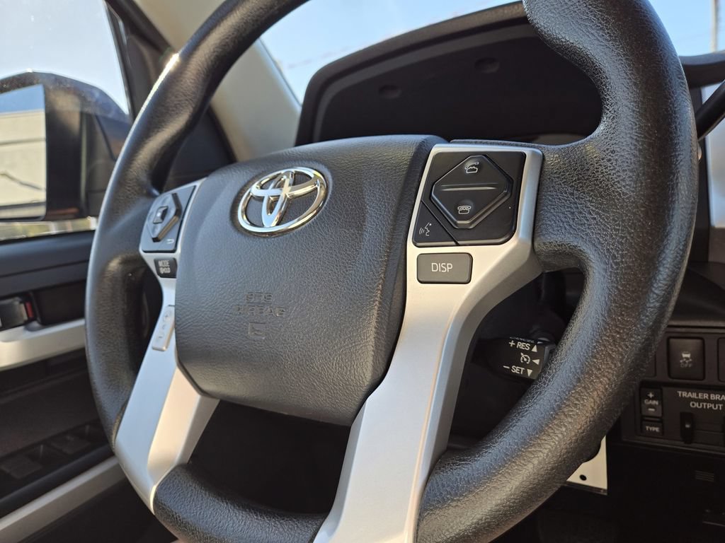 Used 2017 Toyota Tundra SR5 w/ TRD Off Road Package AWD/4WD image 20