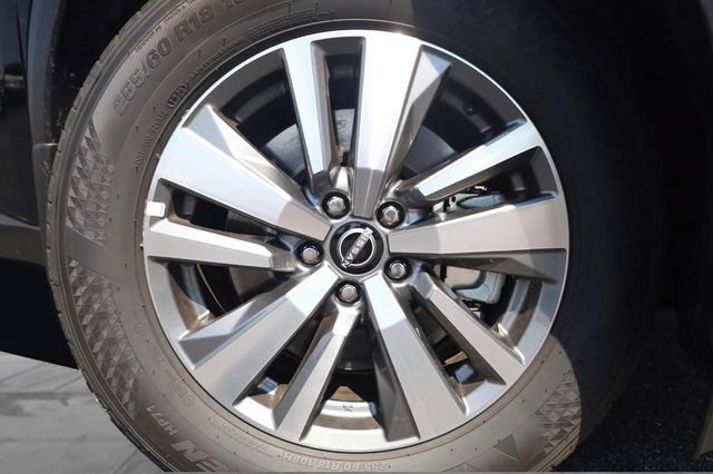 New 2026 Nissan Pathfinder SL AWD/4WD image 3