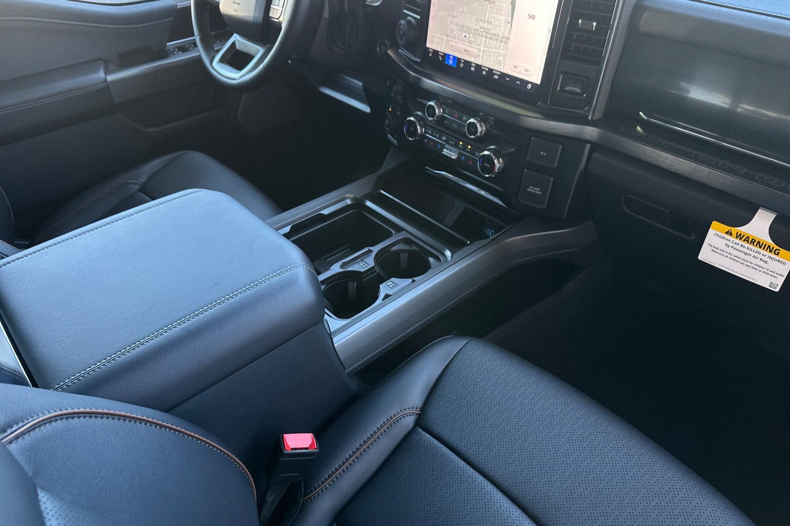 New 2026 Ford F250 Lariat w/ Black Appearance Package image 15