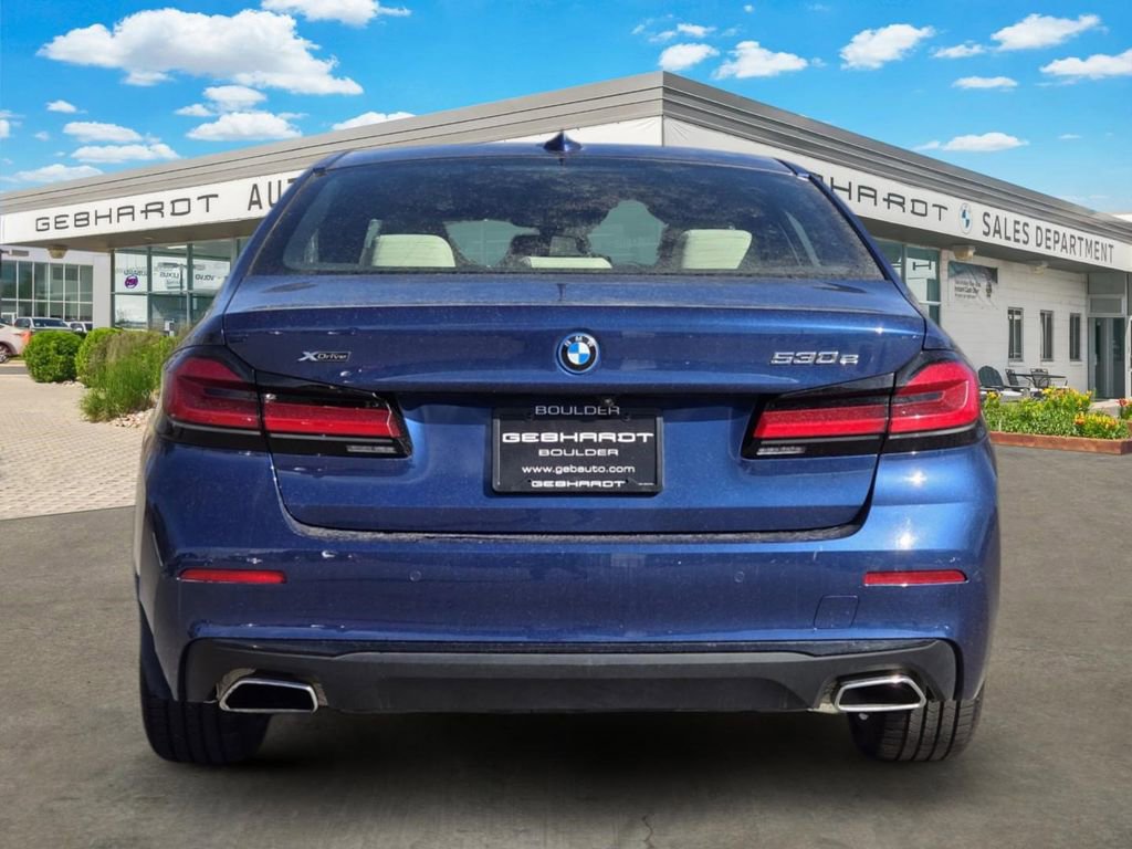 Used 2023 BMW 530e xDrive 530e iPerformance image 6