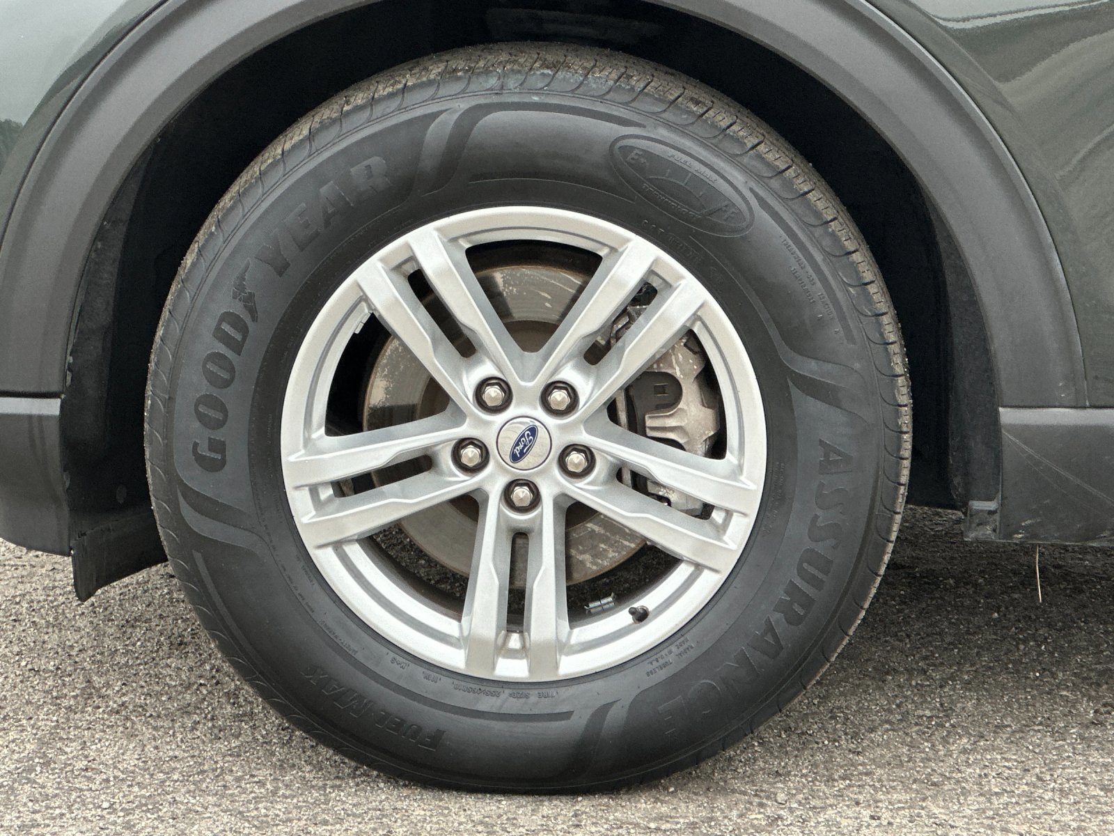 Certified 2023 Ford Explorer XLT image 27