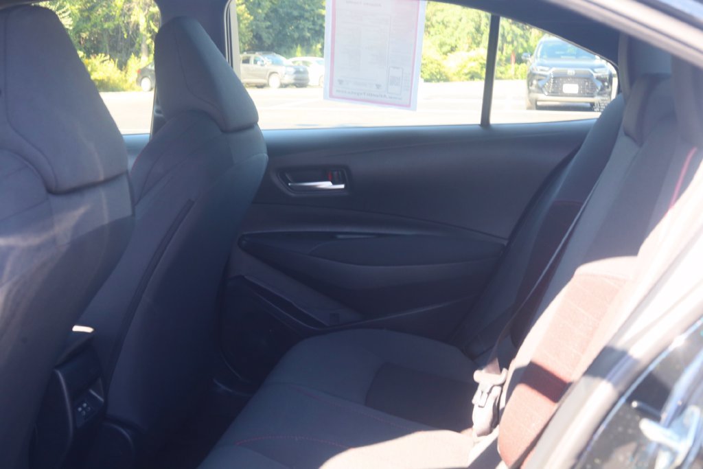 Used 2026 Toyota Corolla SE FWD image 17