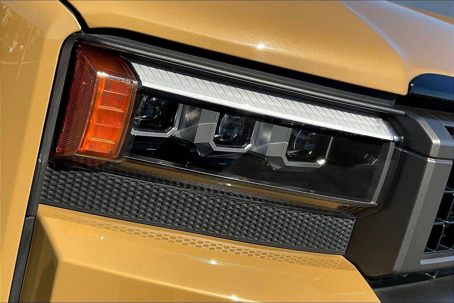 Certified 2024 Toyota Land Cruiser image 28