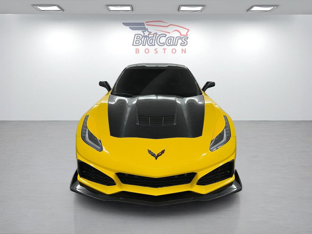 Used 2015 Chevrolet Corvette Stingray Coupe w/ ZF1 Appearance Package image 2