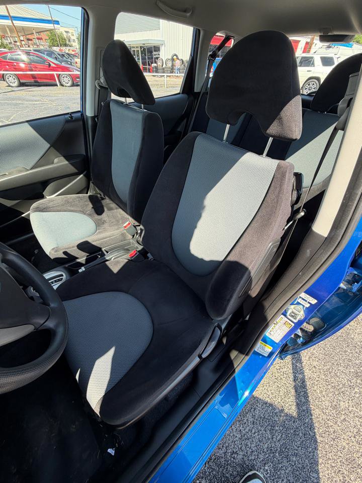 Used 2008 Honda Fit image 11