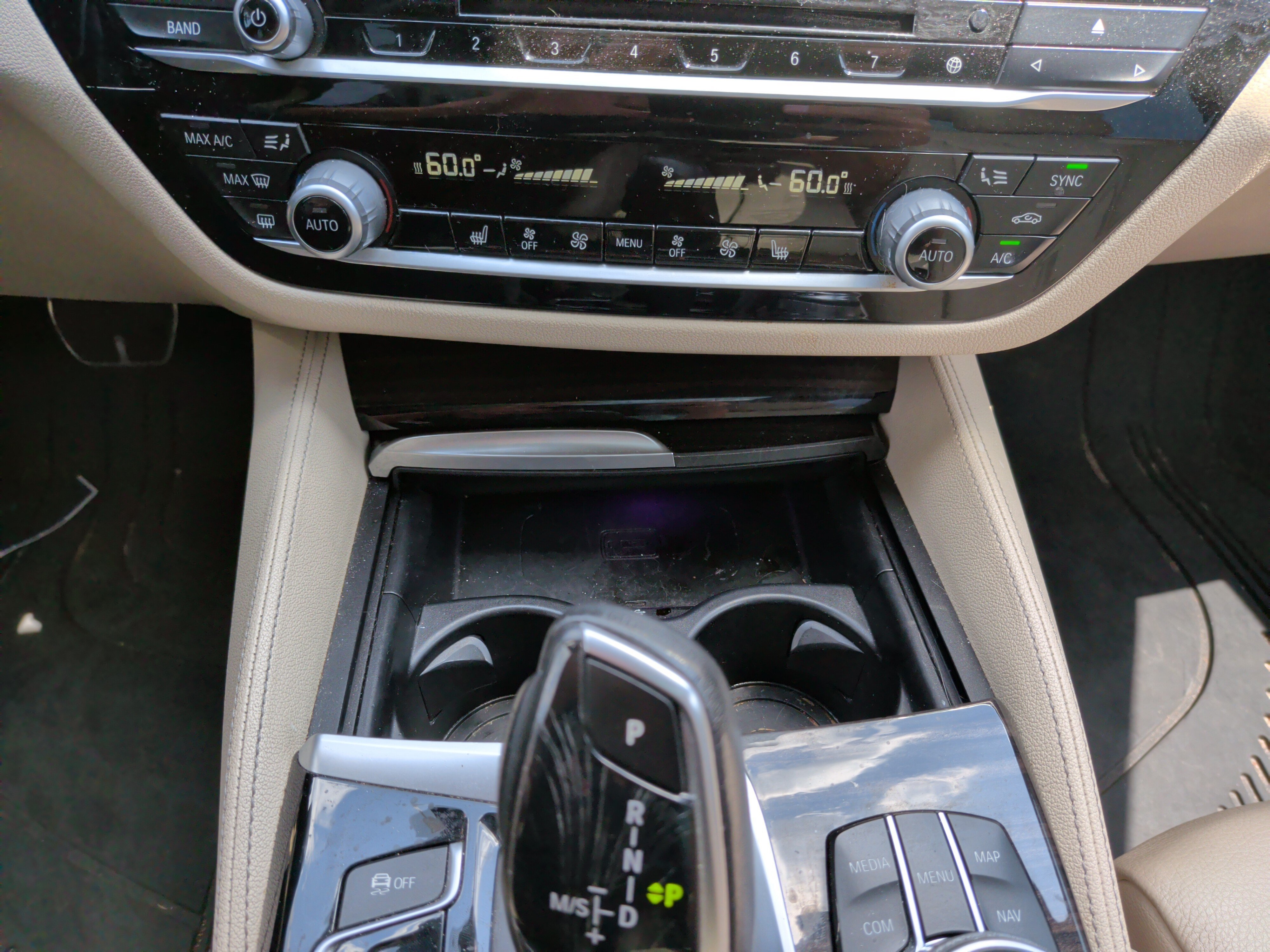 Used 2017 BMW 540i RWD image 25