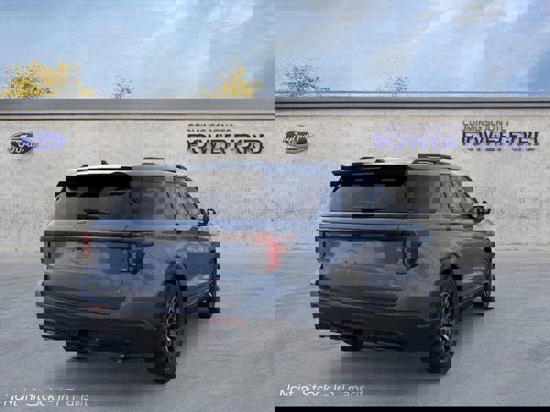 New 2026 Ford Explorer ST-Line image 8