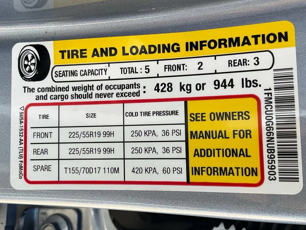 Used 2022 Ford Escape SE w/ SE Sport Appearance Package FWD image 48