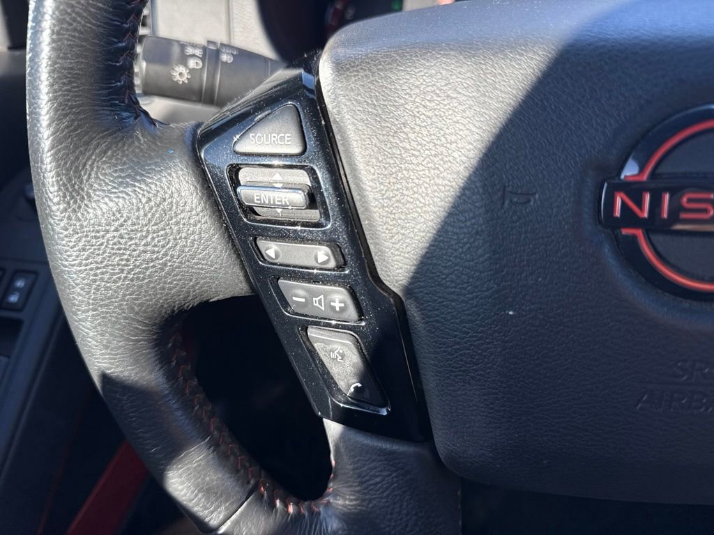 Used 2022 Nissan Frontier PRO-4X w/ Technology Package AWD/4WD image 23