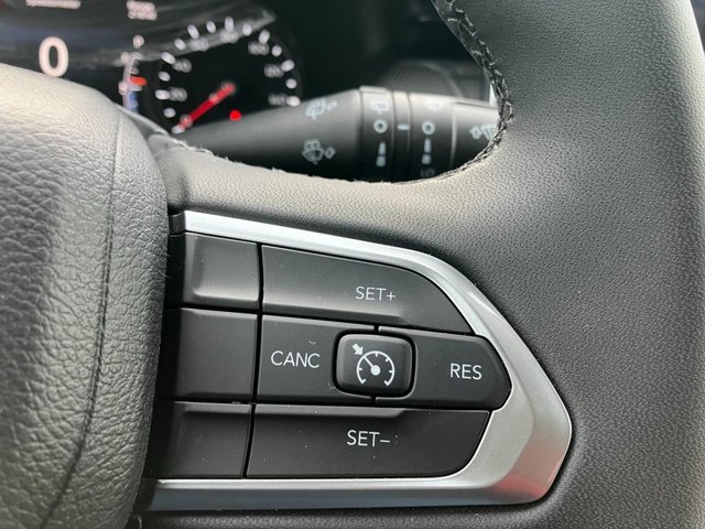 Used 2023 Jeep Compass Altitude w/ Convenience Group image 5