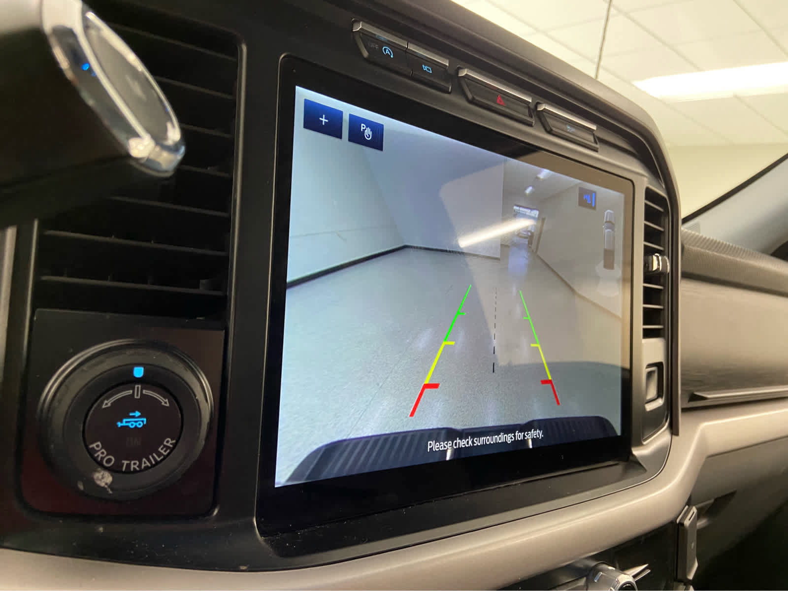 Used 2023 Ford F150 XLT w/ Equipment Group 302A High image 31