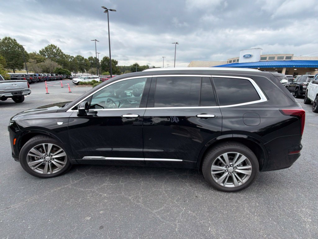 Used 2020 Cadillac XT6 Premium Luxury AWD/4WD image 19