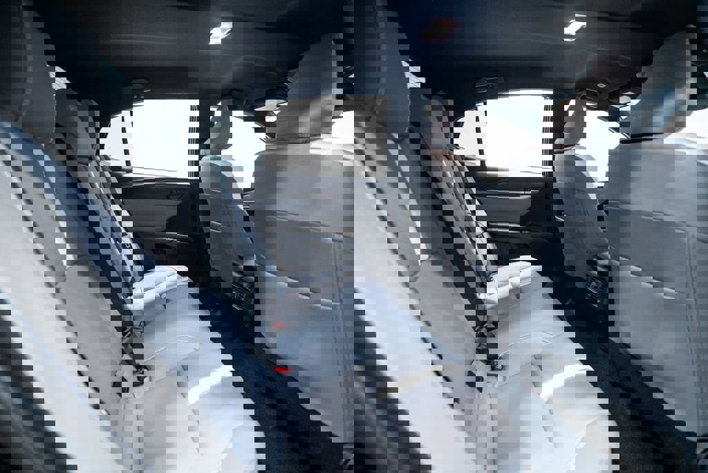 Certified 2025 Toyota Camry SE w/ Convenience Package image 31