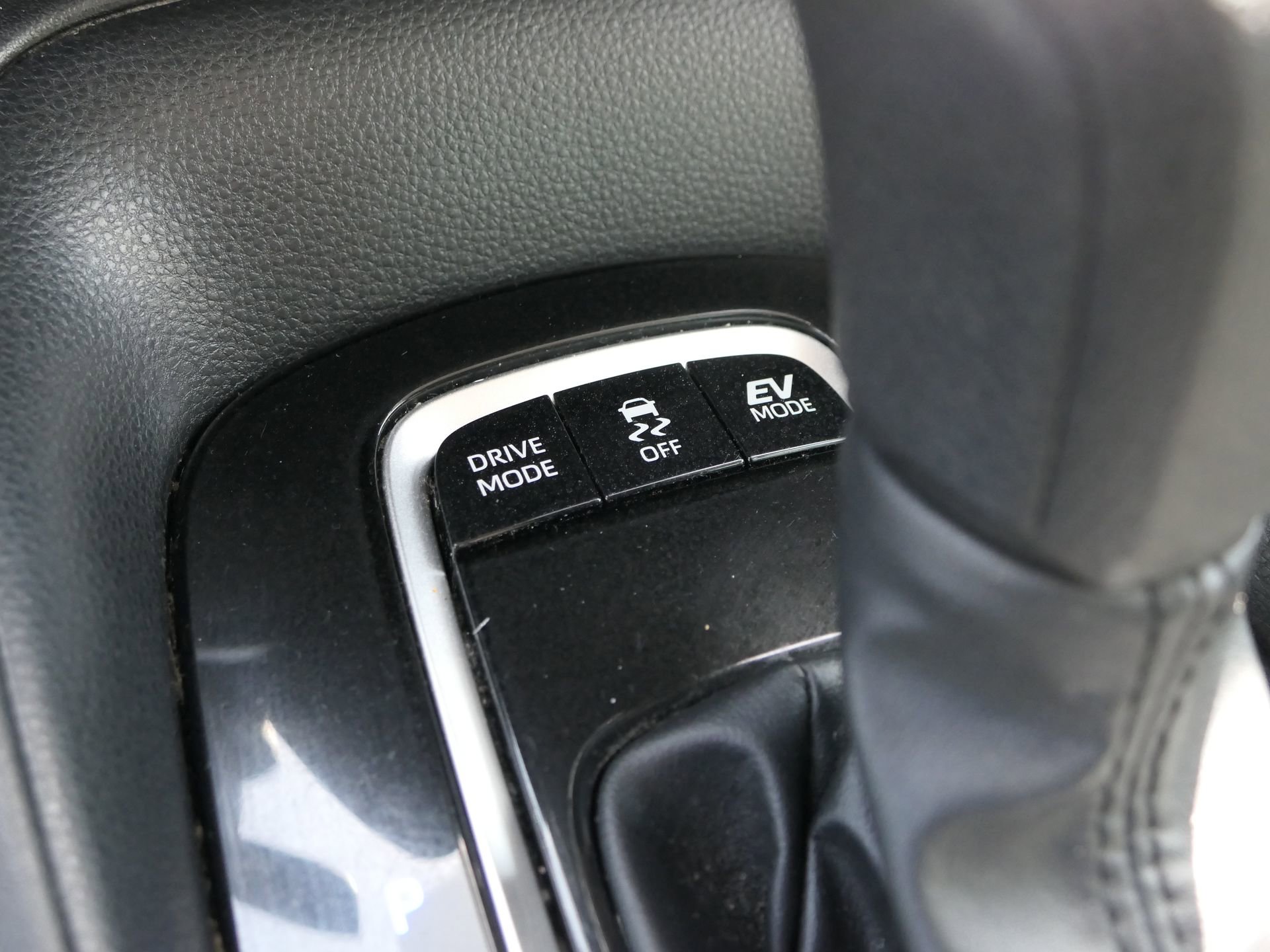Used 2023 Toyota Corolla LE FWD image 21