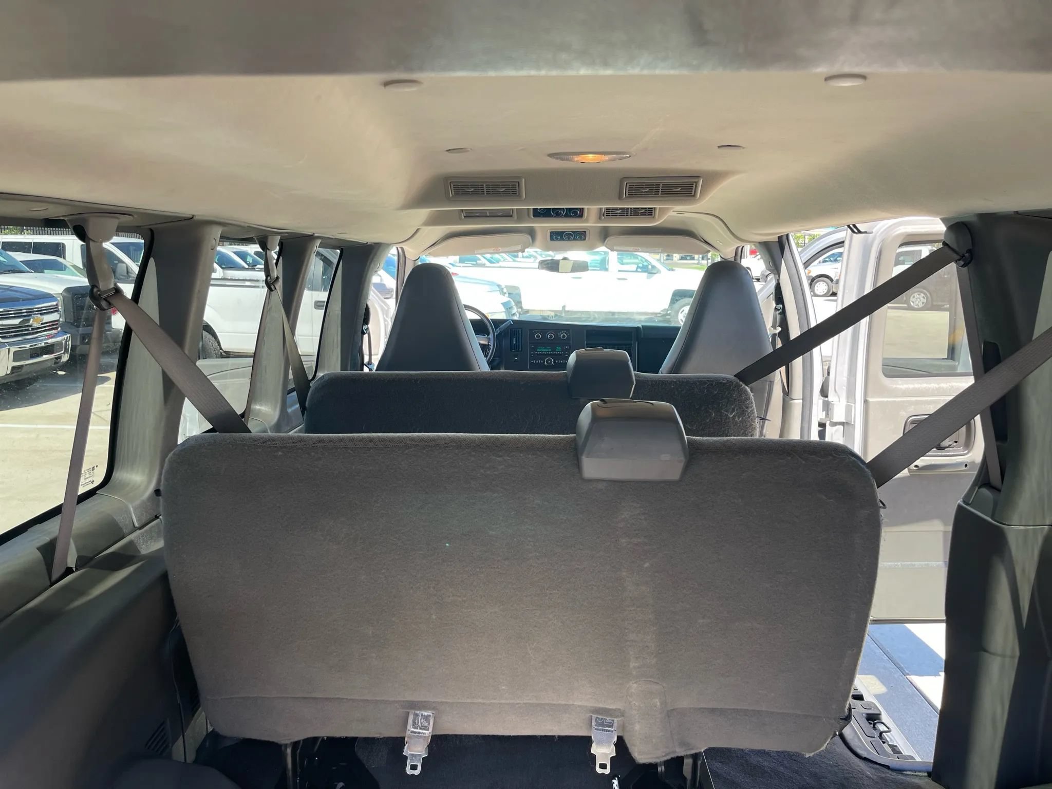 Used 2016 Chevrolet Express 2500 LS RWD image 28