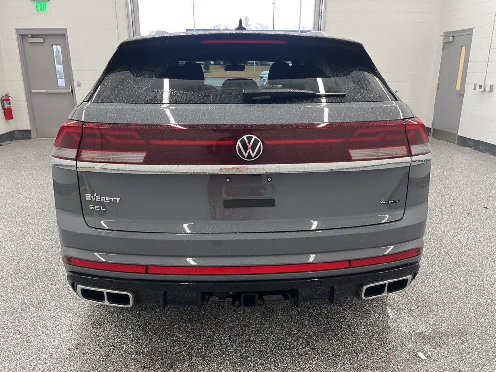 New 2026 Volkswagen Atlas Cross Sport SEL Premium R-Line image 4