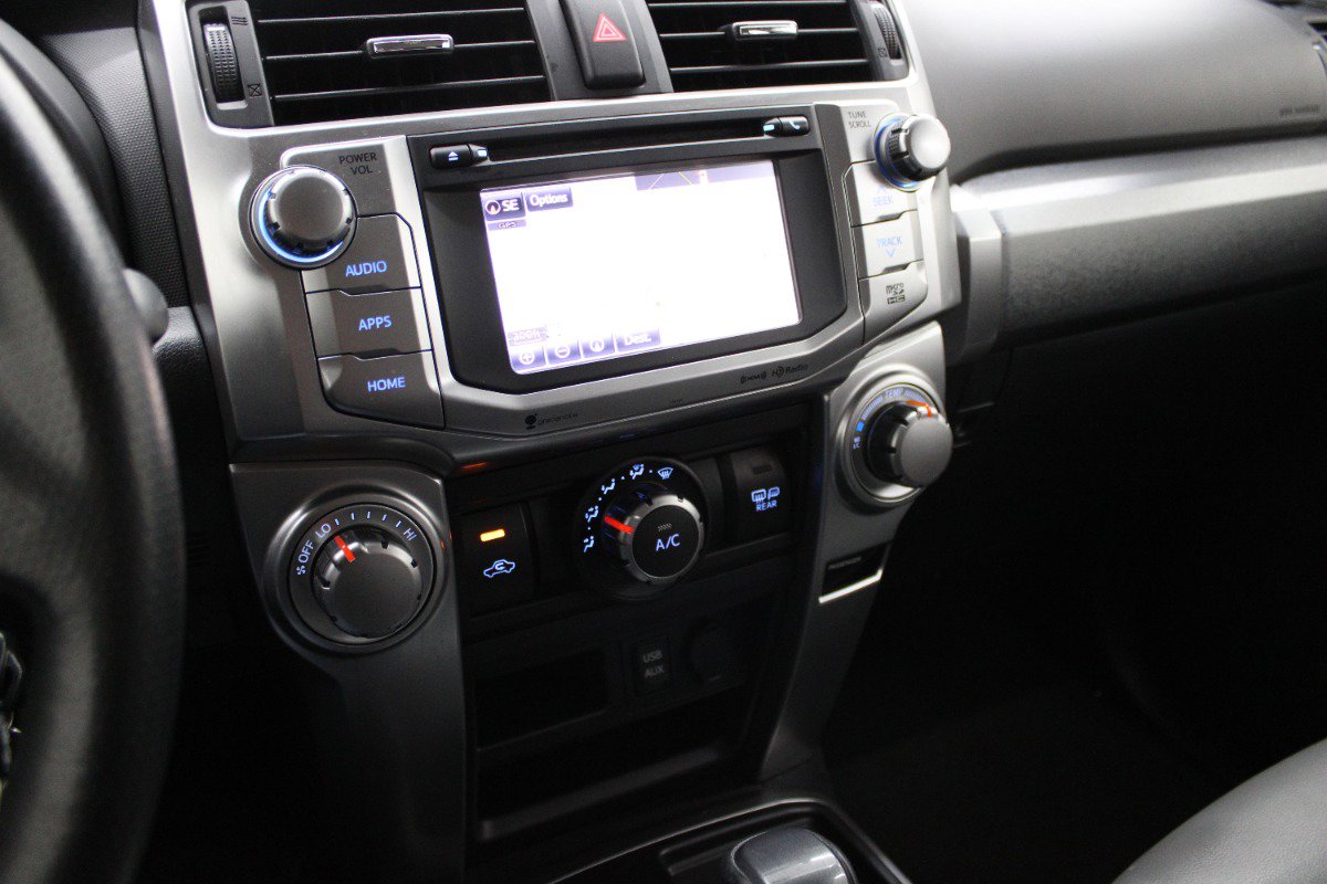 Used 2018 Toyota 4Runner SR5 Premium RWD image 22