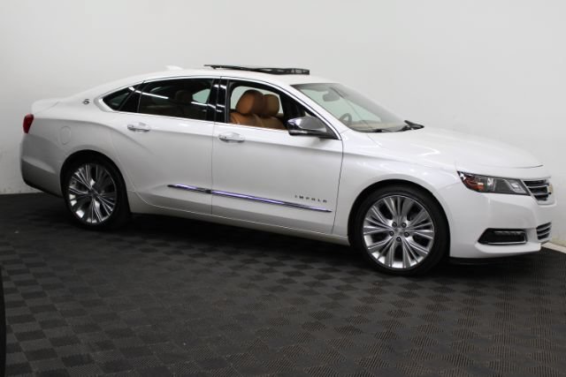 Used 2016 Chevrolet Impala LTZ w/ Enhanced Convenience Package FWD image 4