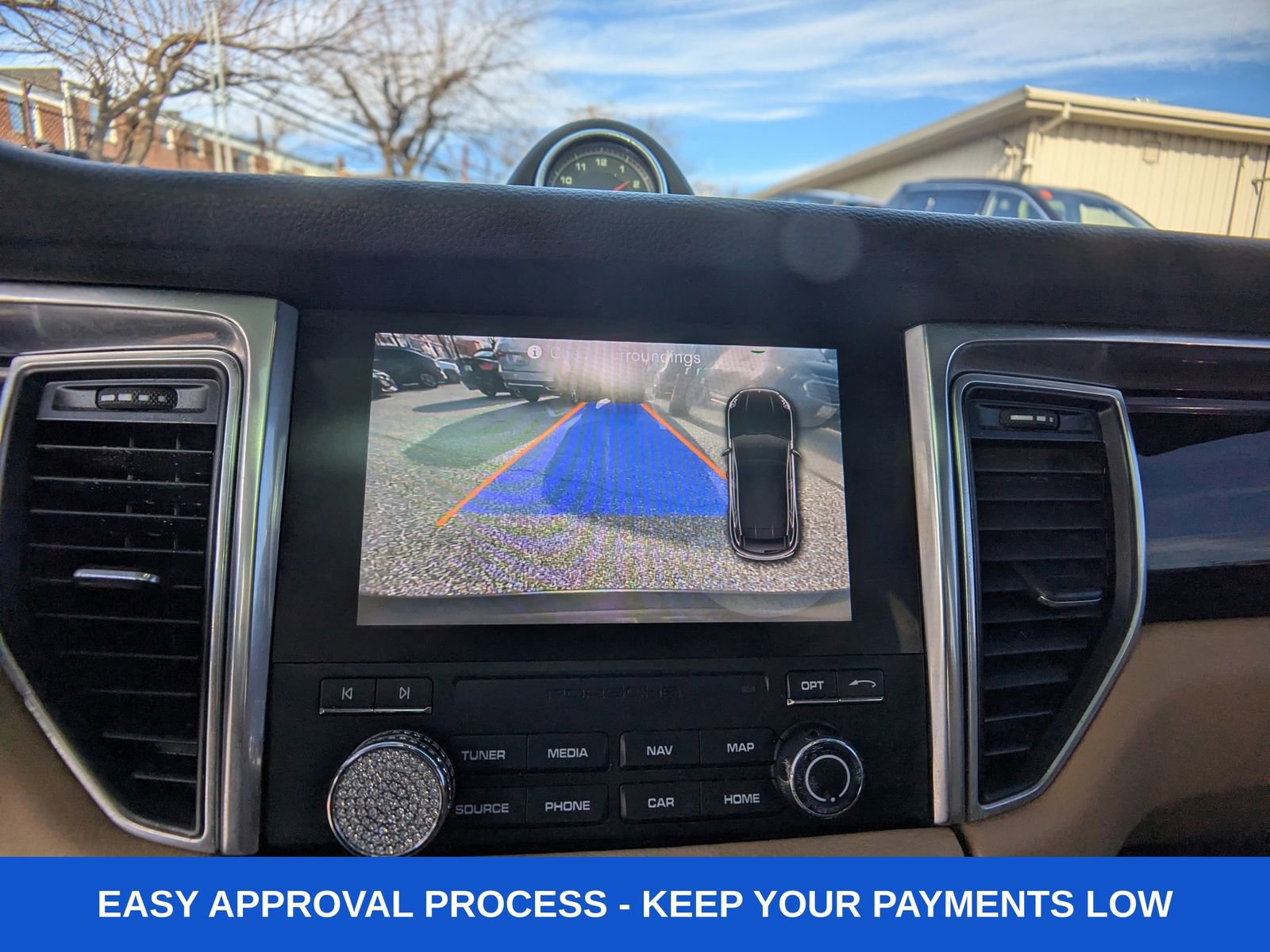 Used 2018 Porsche Macan image 26