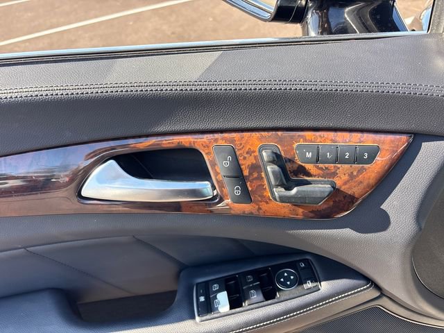 Used 2014 Mercedes-Benz CLS 550 4MATIC w/ Premium 1 Package image 15
