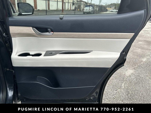 Used 2020 Hyundai Palisade SEL w/ Premium Package image 16