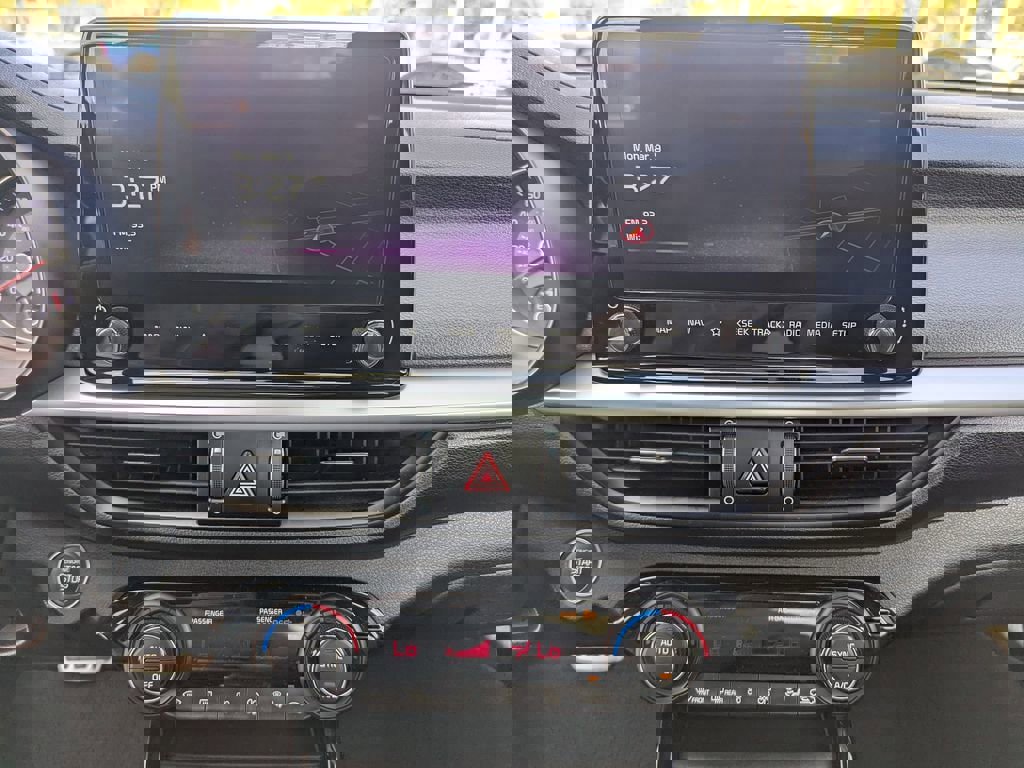 Used 2024 Kia Forte GT-Line image 17