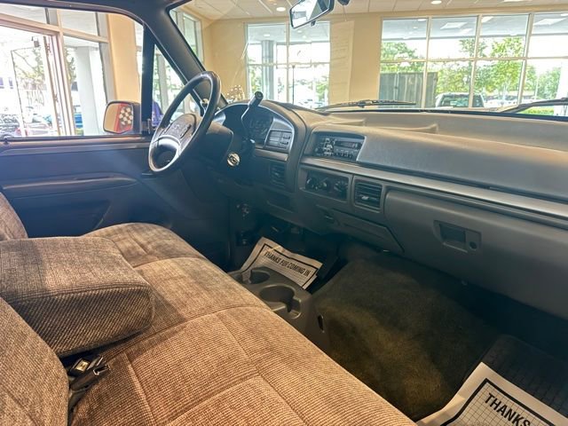 Used 1993 Ford F150 XL AWD/4WD image 25