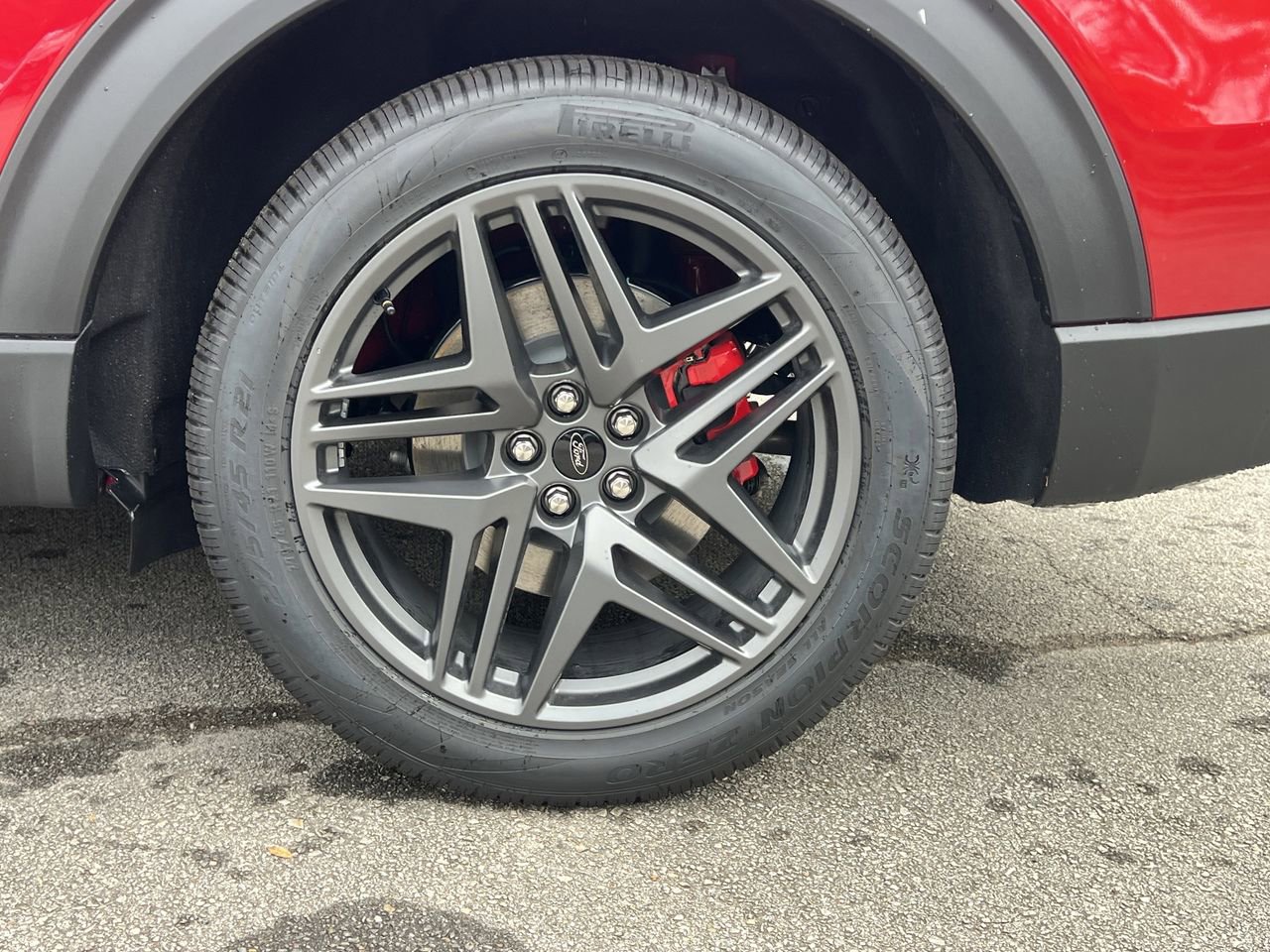 New 2026 Ford Explorer ST w/ Sun And Sound Package image 31