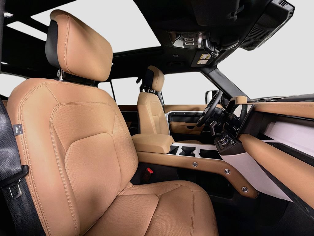 New 2026 Land Rover Defender 110 X-Dynamic SE AWD/4WD image 30