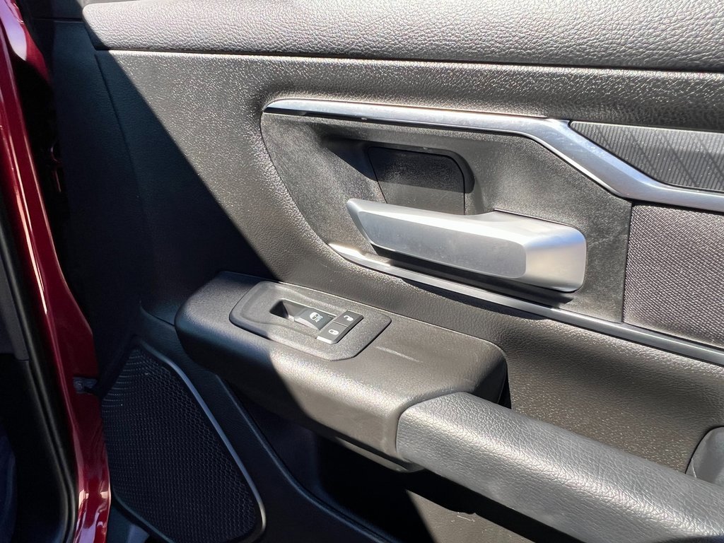 Certified 2025 RAM 1500 Big Horn image 11