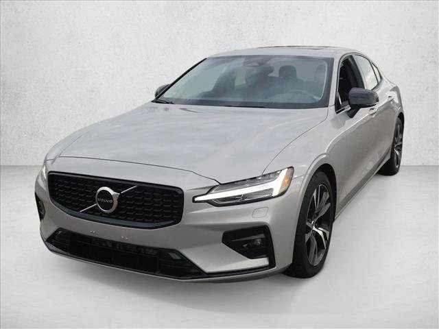 Used 2025 Volvo S60 B5 Core FWD video 2
