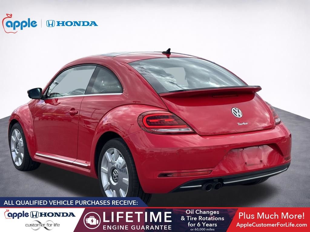 Used 2019 Volkswagen Beetle 2.0T SE image 4