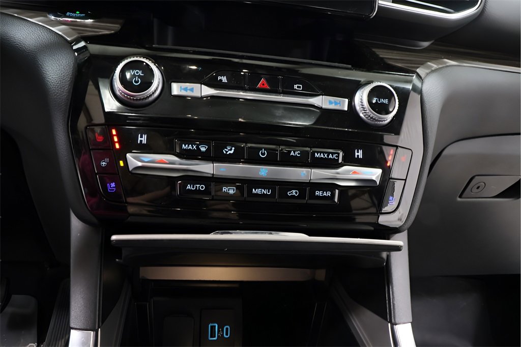 Used 2021 Ford Explorer Limited image 10