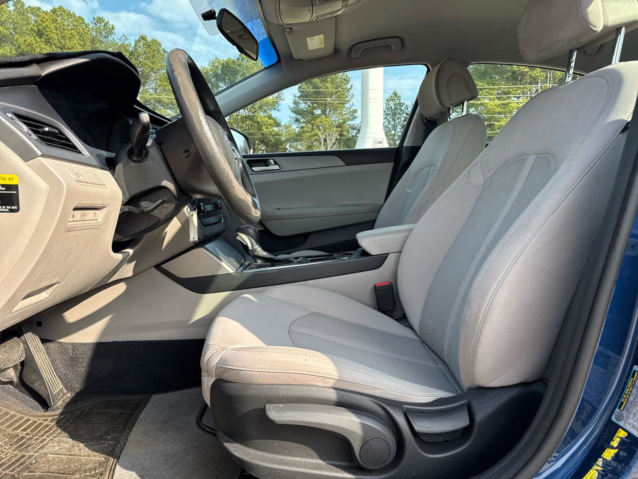 Used 2015 Hyundai Sonata SE image 11