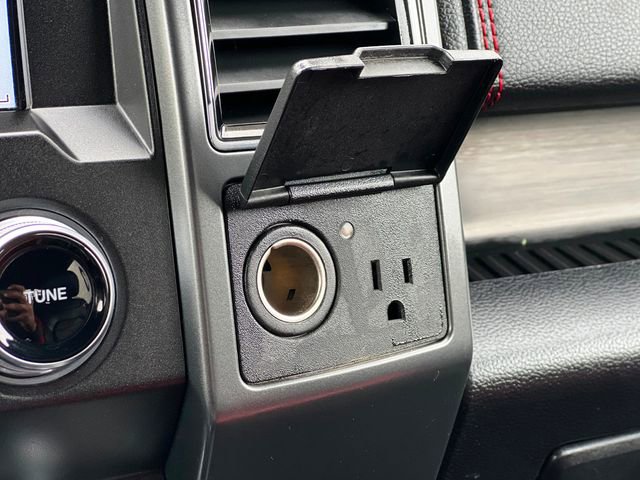 Used 2019 Ford F150 Lariat w/ Equipment Group 502A Luxury image 27