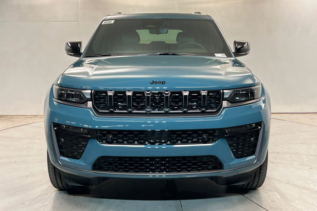 New 2026 Jeep Grand Cherokee Limited AWD/4WD image 8
